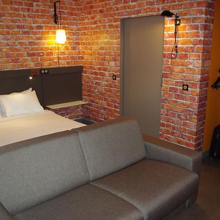 Greet Hotel Paris Porte De La Chapelle - Arena Сен Дени Екстериор снимка