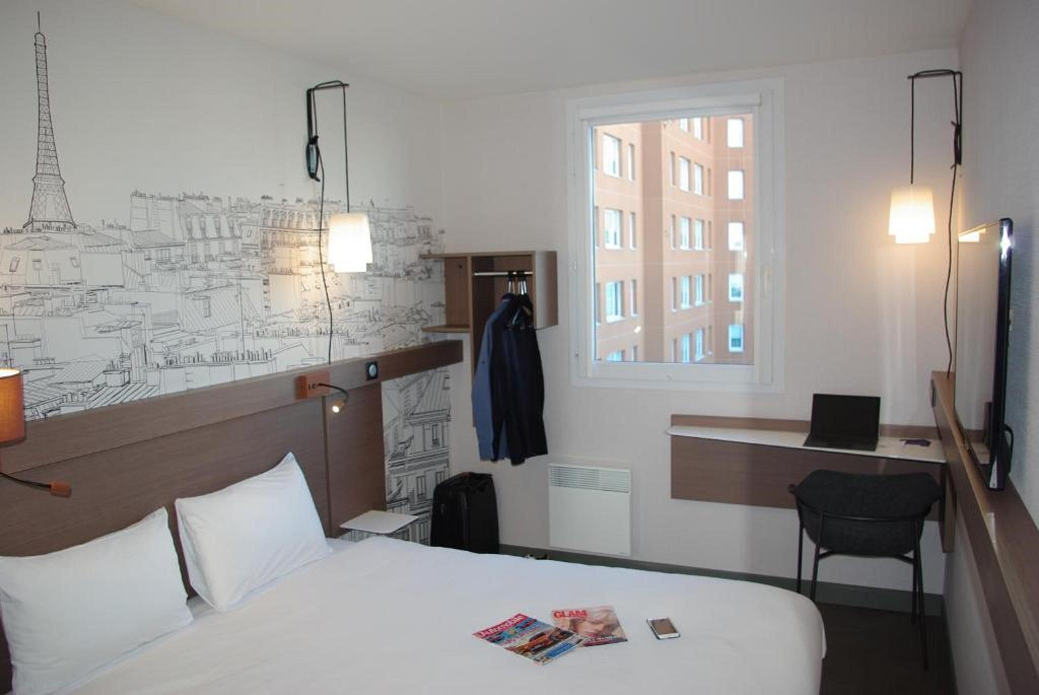 Greet Hotel Paris Porte De La Chapelle - Arena Сен Дени Екстериор снимка